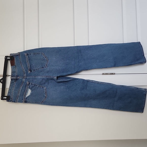 Never been worn Hollister Light Blue Denim Jeans - Picture 2 of 3